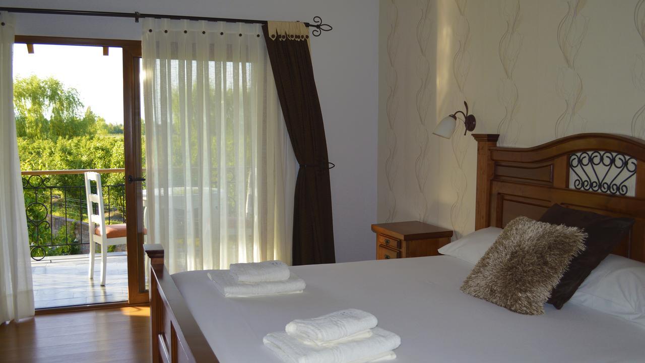 La Perla Hotel ซานตาครูซ ภายนอก รูปภาพ